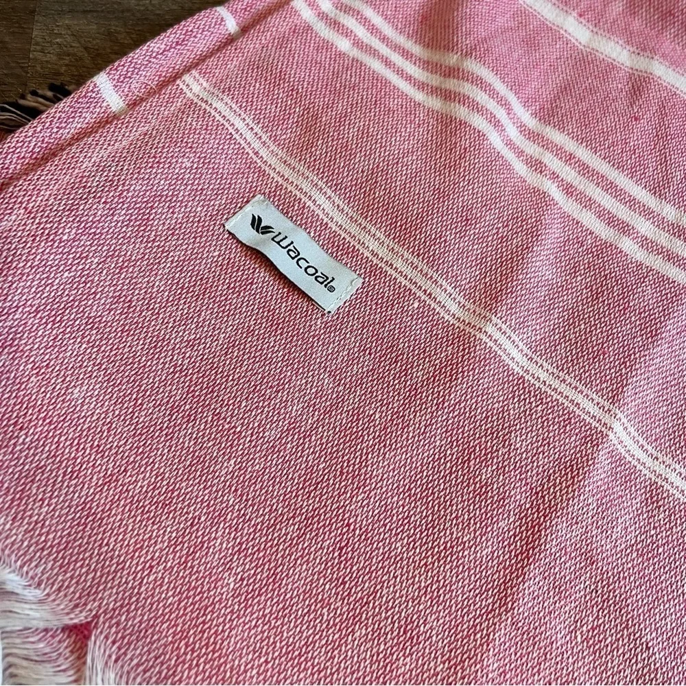 Wacoal Pink/White Large Shawl
